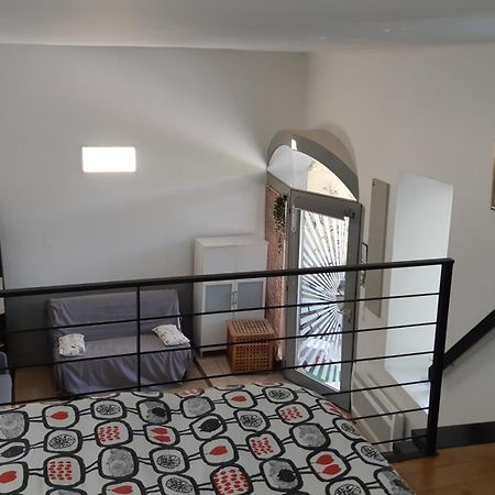 شقة Petit Loft Face Riviere Collobrières المظهر الخارجي الصورة